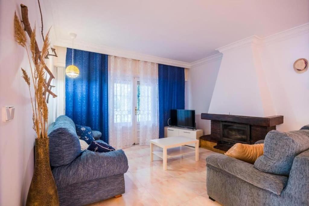 Chalet En Aguadulce Con Piscina Privada Bagian luar foto