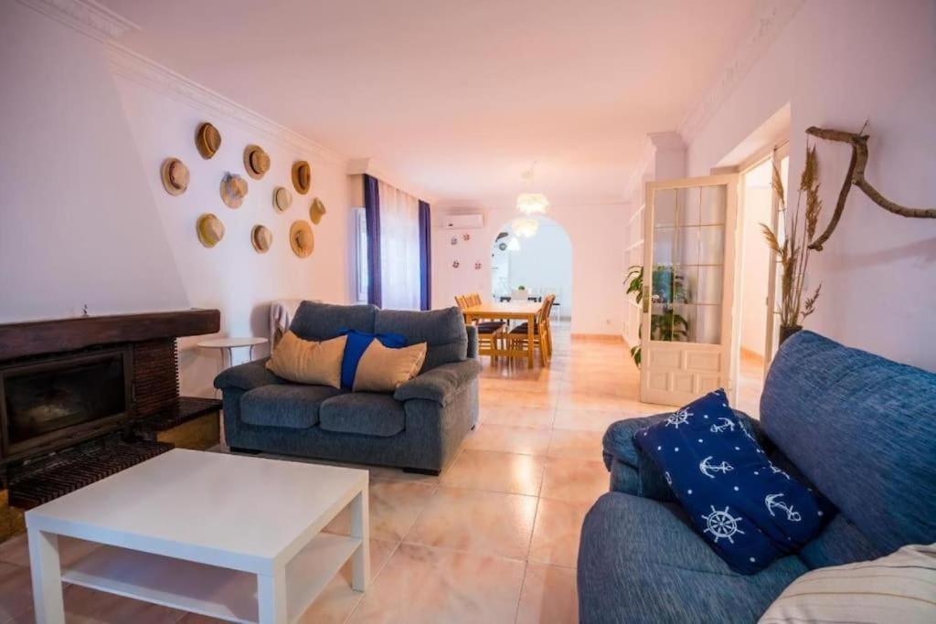 Chalet En Aguadulce Con Piscina Privada Bagian luar foto
