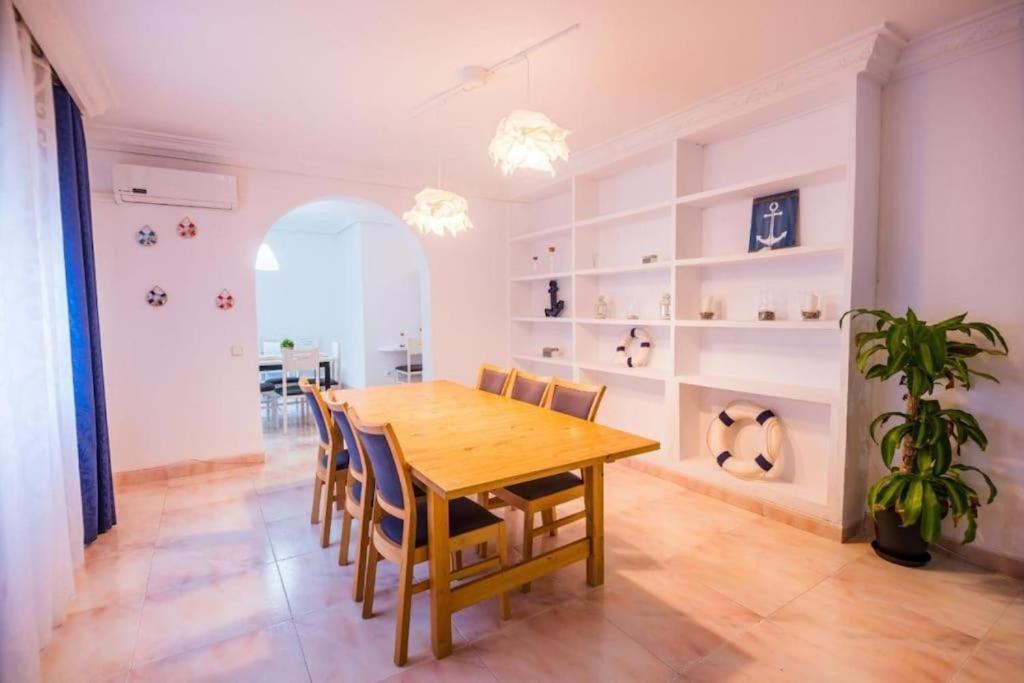 Chalet En Aguadulce Con Piscina Privada Bagian luar foto